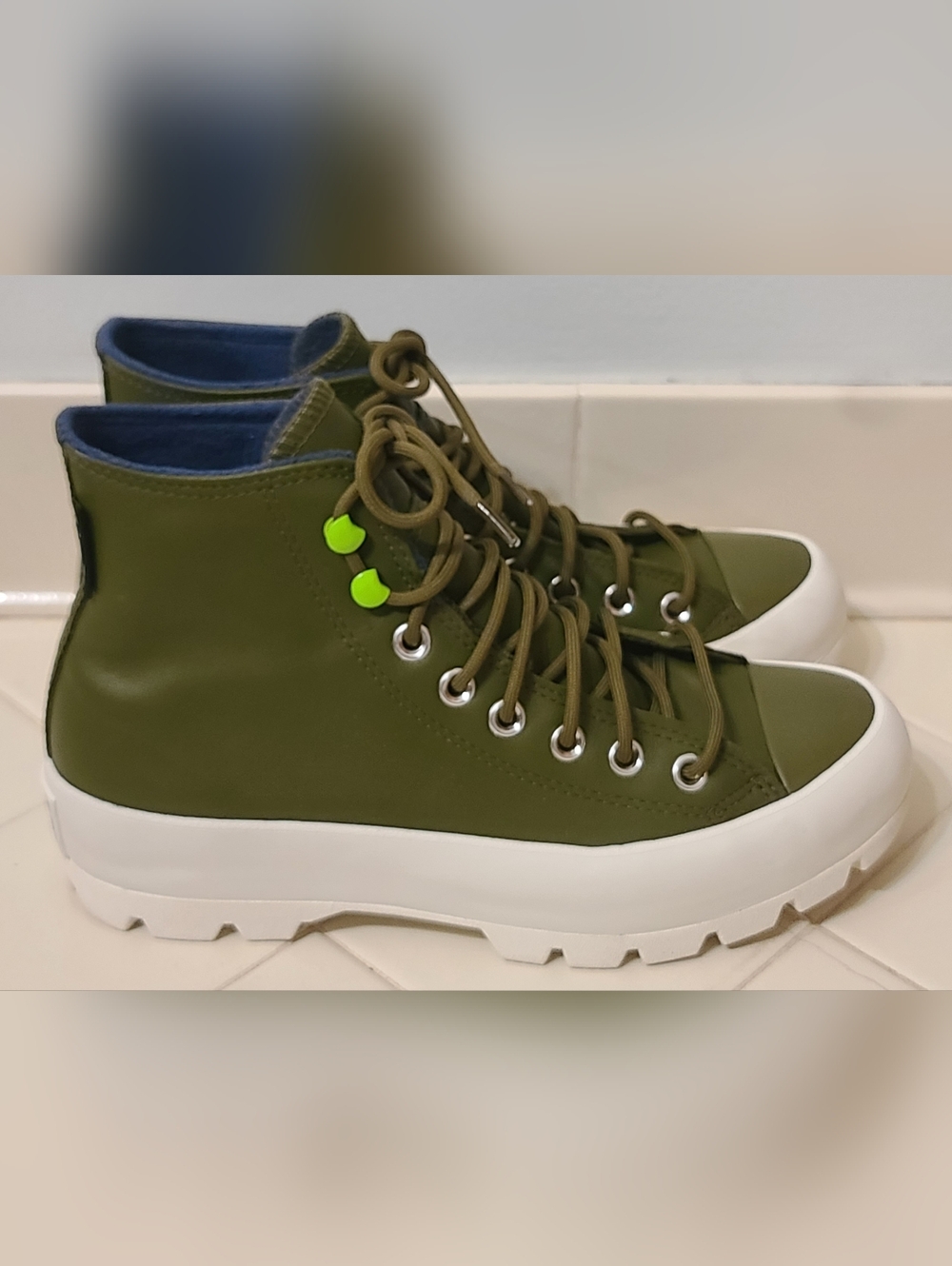 Converse Chuck Taylor All Star Lugged Gore-Tex "Army Green" Women’s Size 8.5 - Picture 4 of 8